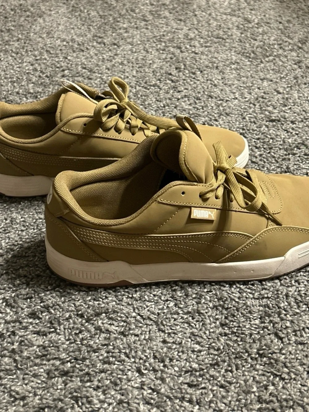 Puma Men’s Tan Low-Top Sneakers